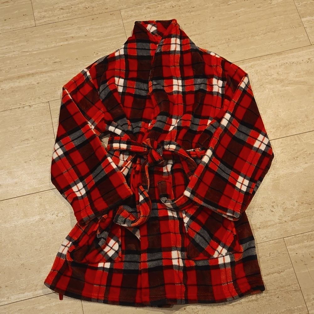 PINK Victoria's Secret Red Plaid Plush Tie Robe